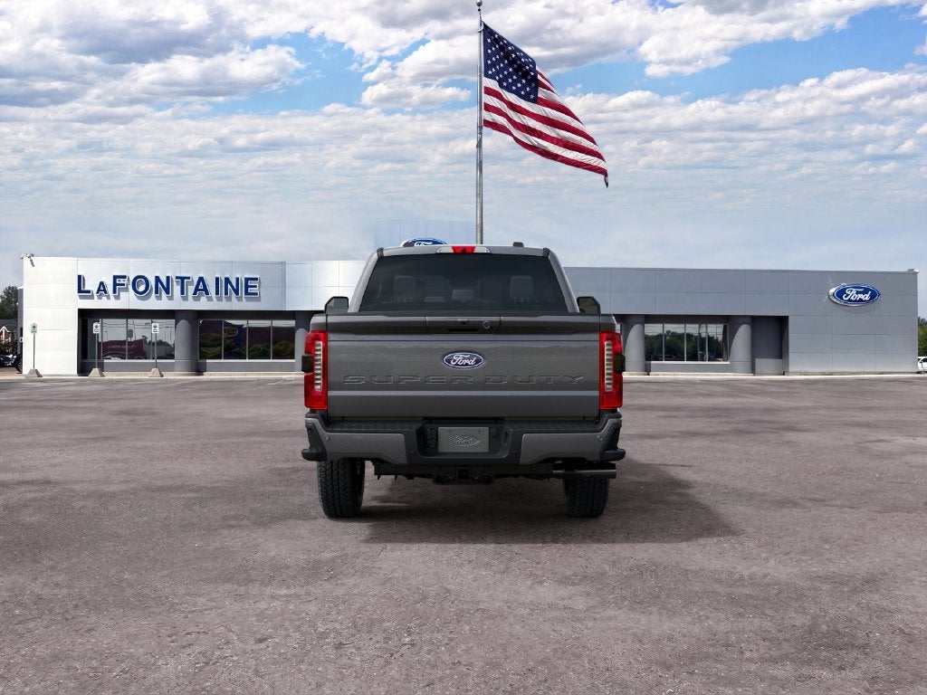 2027 Ford F-350SD XLT