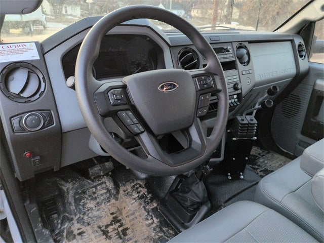 2025 Ford F-750SD Base XL