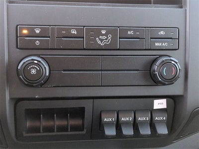 2025 Ford F-750SD Base XL