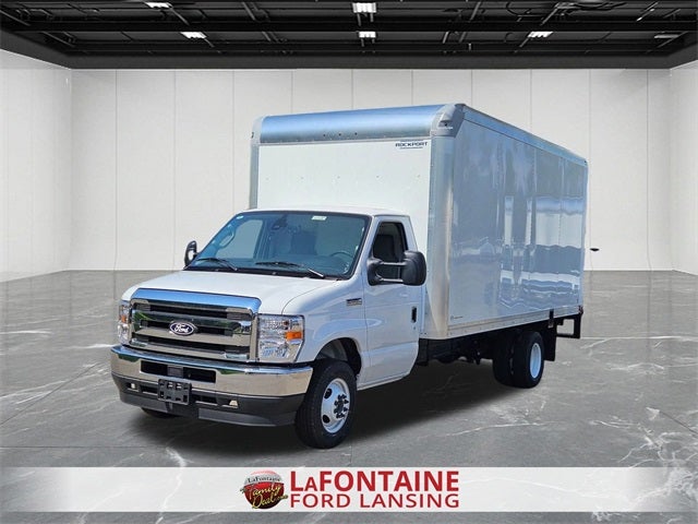 2026 Ford E-450SD Base