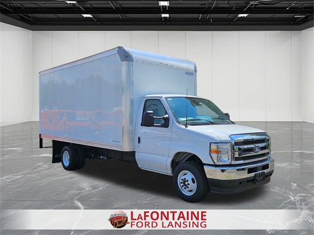 2026 Ford E-450SD Base