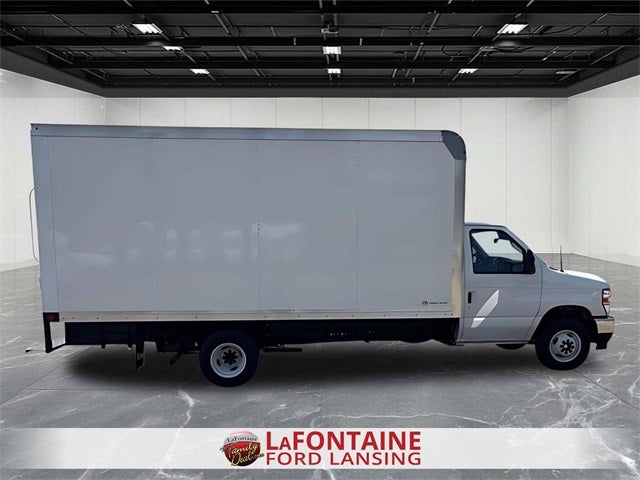 2026 Ford E-450SD Base