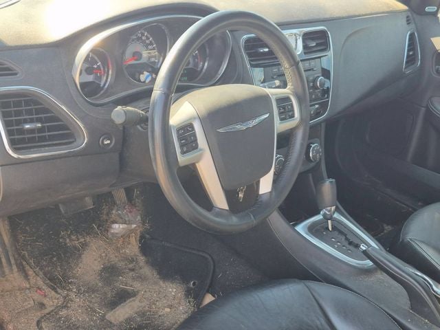 2013 Chrysler 200 Limited