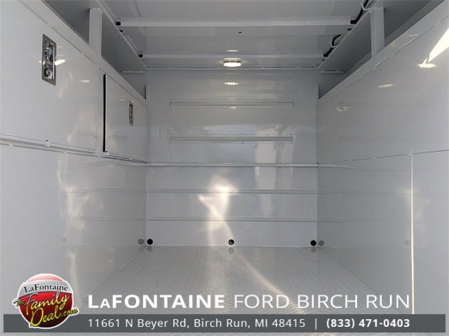 2025 Ford F-250SD XL 8' READING ENCLOSED SERVICE BODY