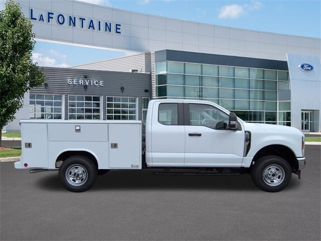 2025 Ford F-250SD XL 8' SERVICE BODY