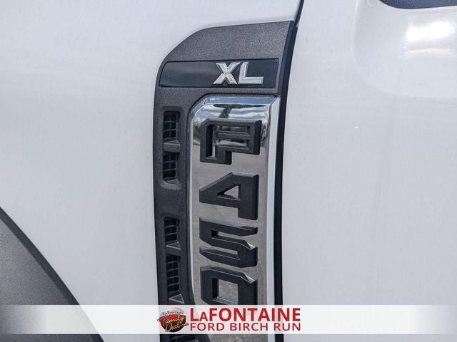 2026 Ford F-450SD DRW