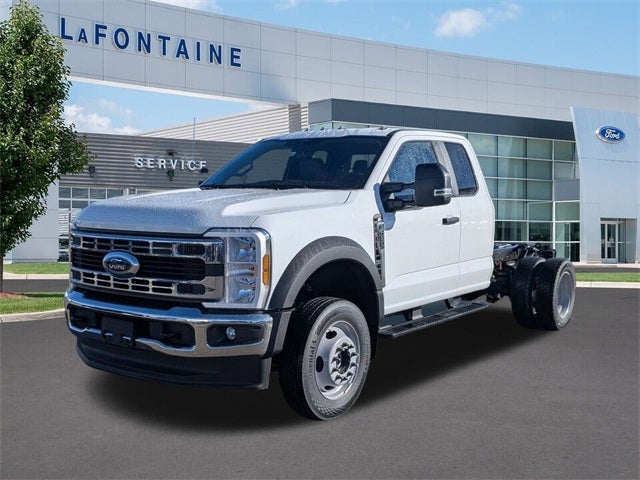 2026 Ford F-450SD XL Knapheide Enclosed service body