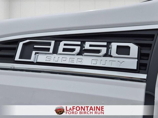 2027 Ford F-650SD Base