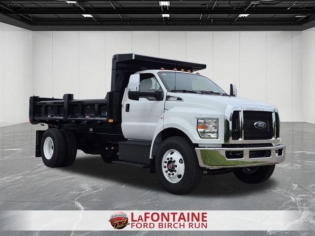 2027 Ford F-650SD Base