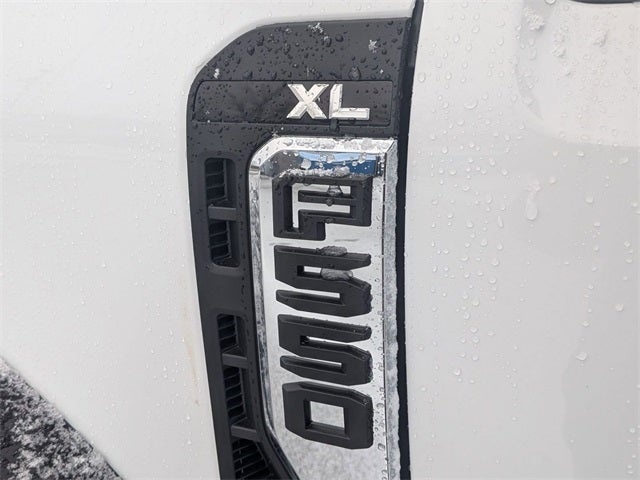 2026 Ford F-550SD DRW