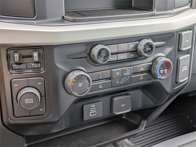 2025 Ford F-450SD XL 12' READING LANDSCAPER WITH TARP