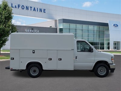 2026 Ford E-350SD Base Cutaway