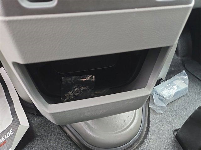 2026 Ford E-350SD Base Cutaway