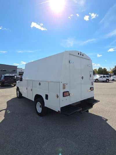 2026 Ford E-350SD Base ENCLOSED SERVICE BODY