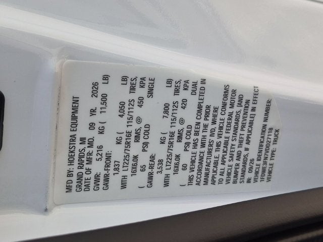 2027 Ford E-350SD Base ENCLOSED SERVICE BODY