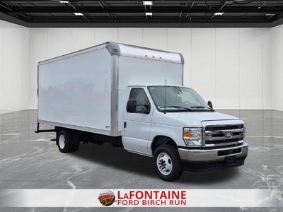 2027 Ford E-450SD Base