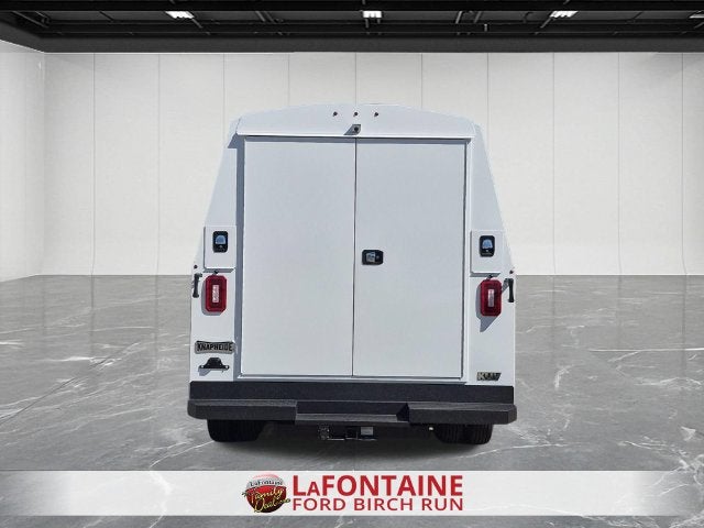 2027 Ford E-450SD Base