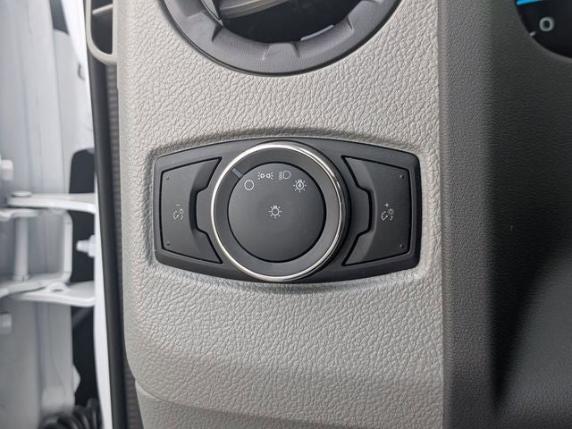 2027 Ford E-450SD KUV