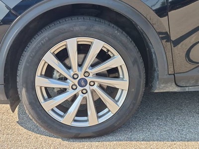 2022 Ford Escape Hybrid Titanium
