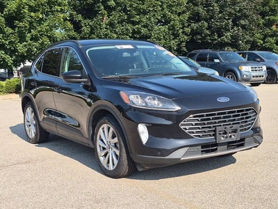 2022 Ford Escape Hybrid Titanium