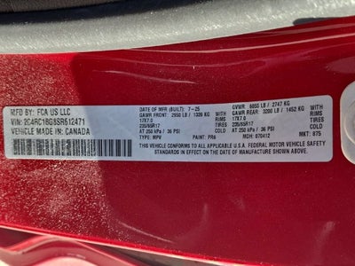 2025 Chrysler Pacifica Select