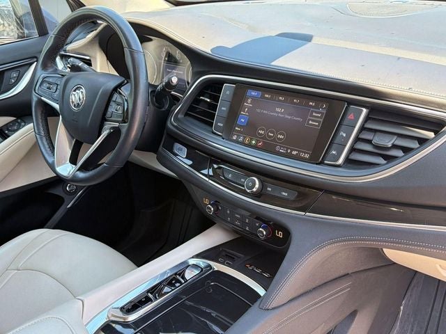 2024 Buick Enclave Essence