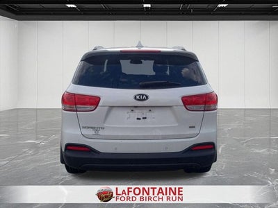 2016 Kia Sorento LX