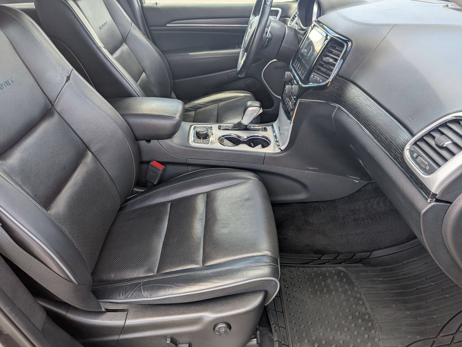 2019 Jeep Grand Cherokee Summit