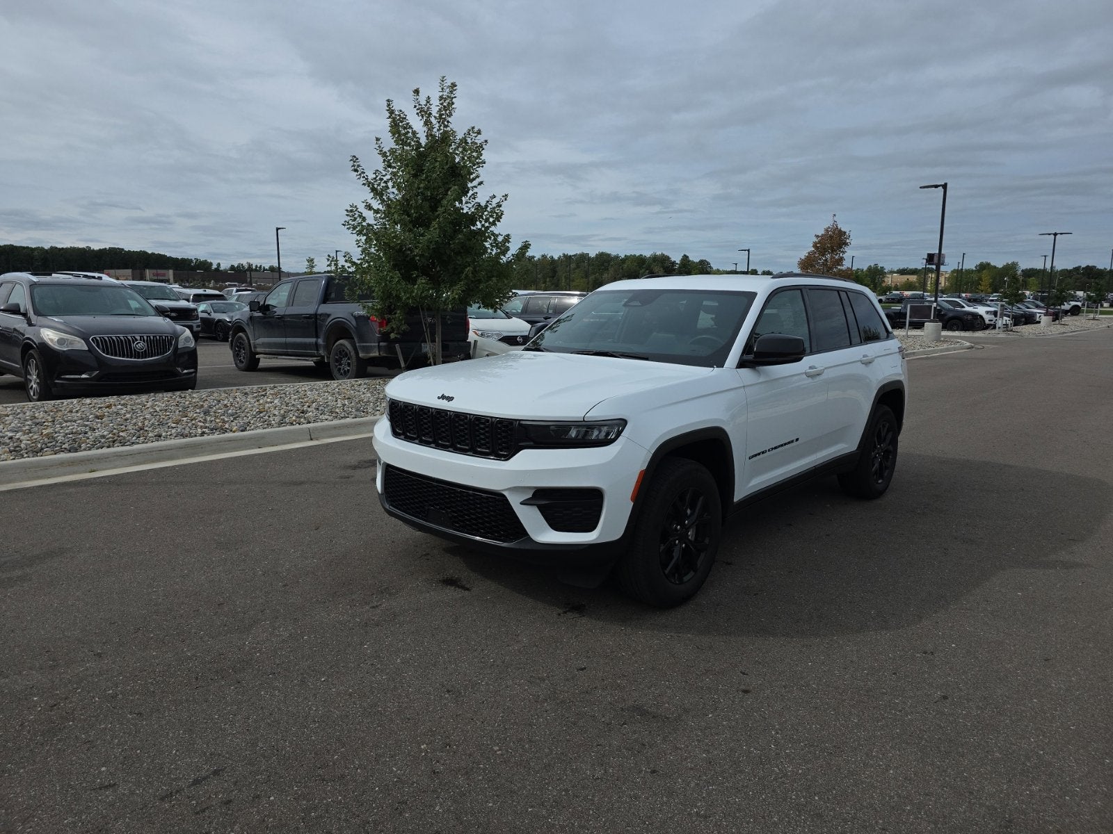 2025 Jeep Grand Cherokee Altitude 4X4