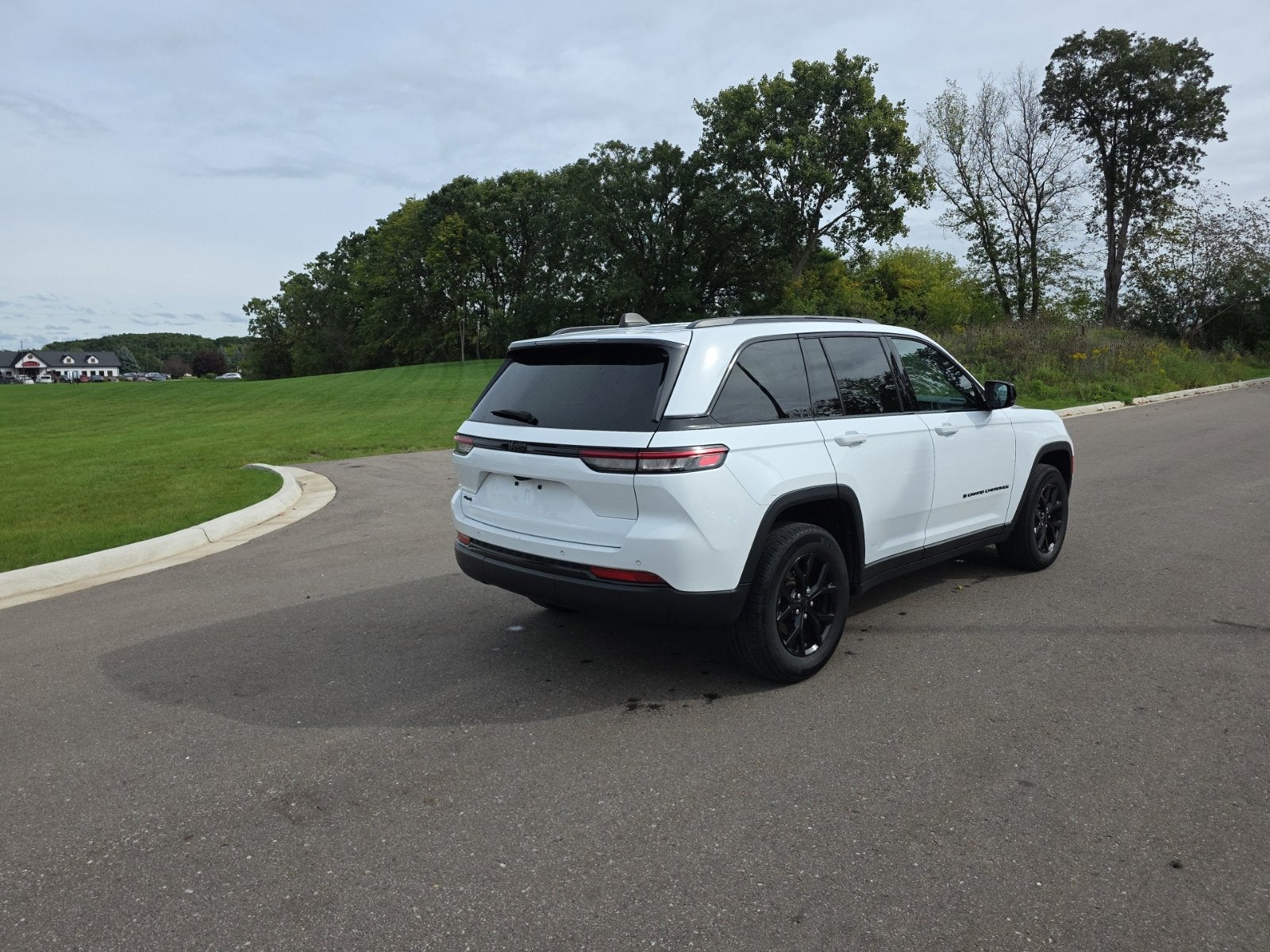 2025 Jeep Grand Cherokee Altitude 4X4