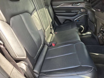 2023 Jeep Grand Cherokee Overland 4X4