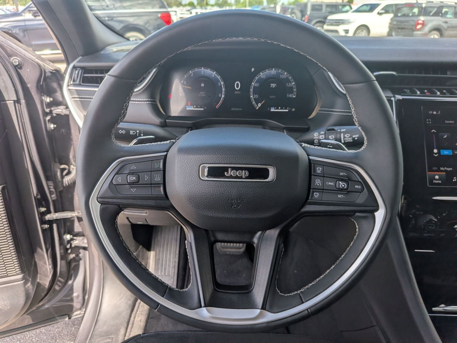 2023 Jeep Grand Cherokee L Altitude