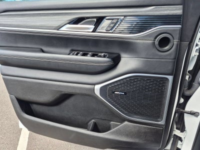 2024 Jeep Wagoneer L Series III
