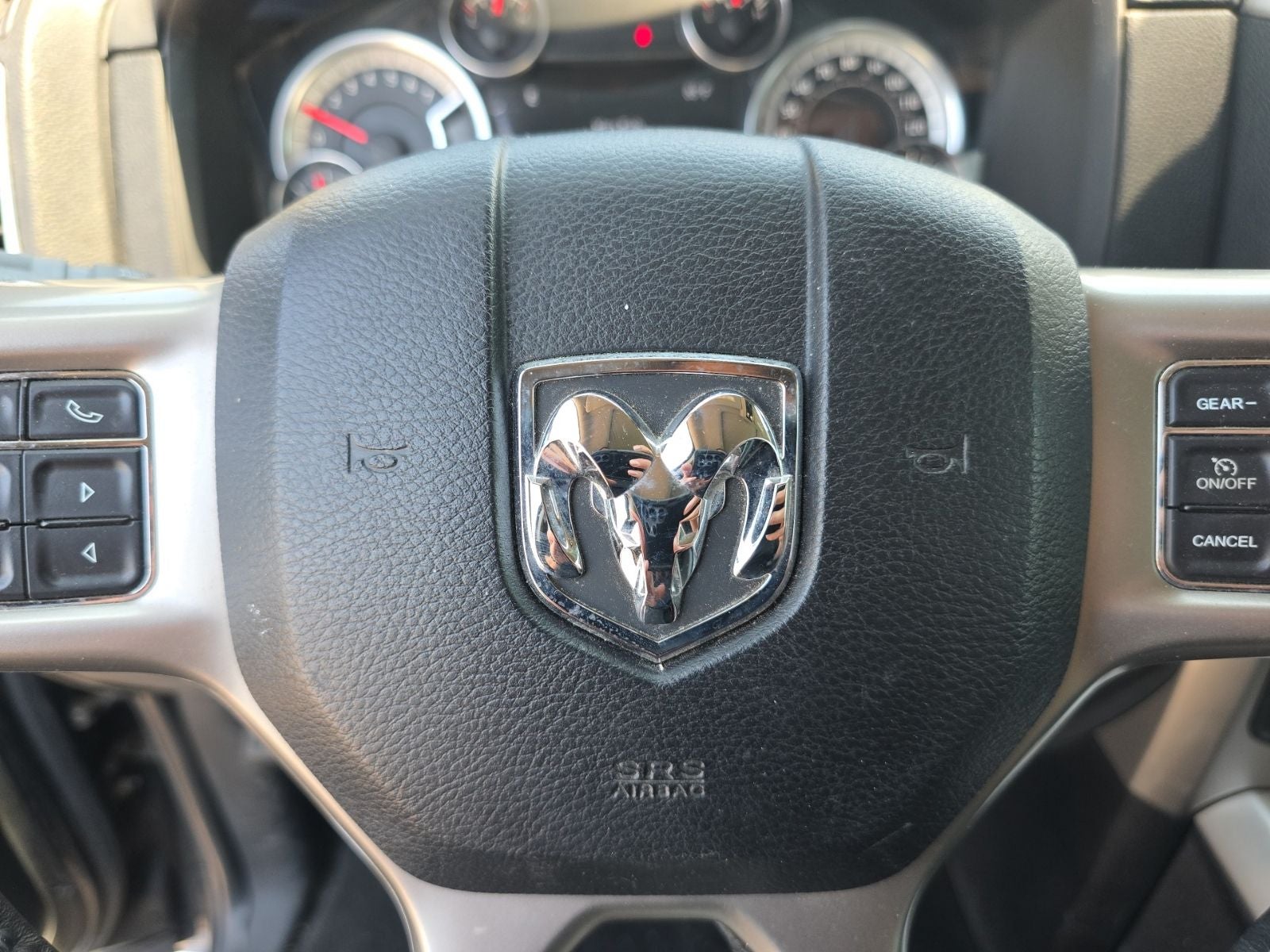 2015 RAM 1500 Laramie 4X4