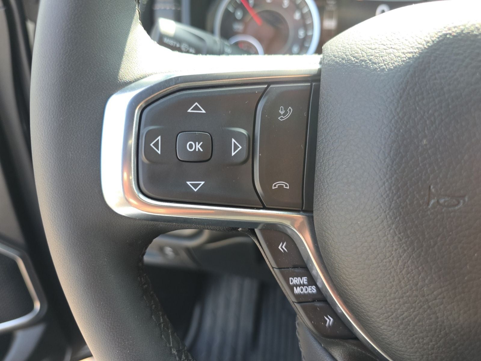 2025 RAM 1500 Laramie 4X4