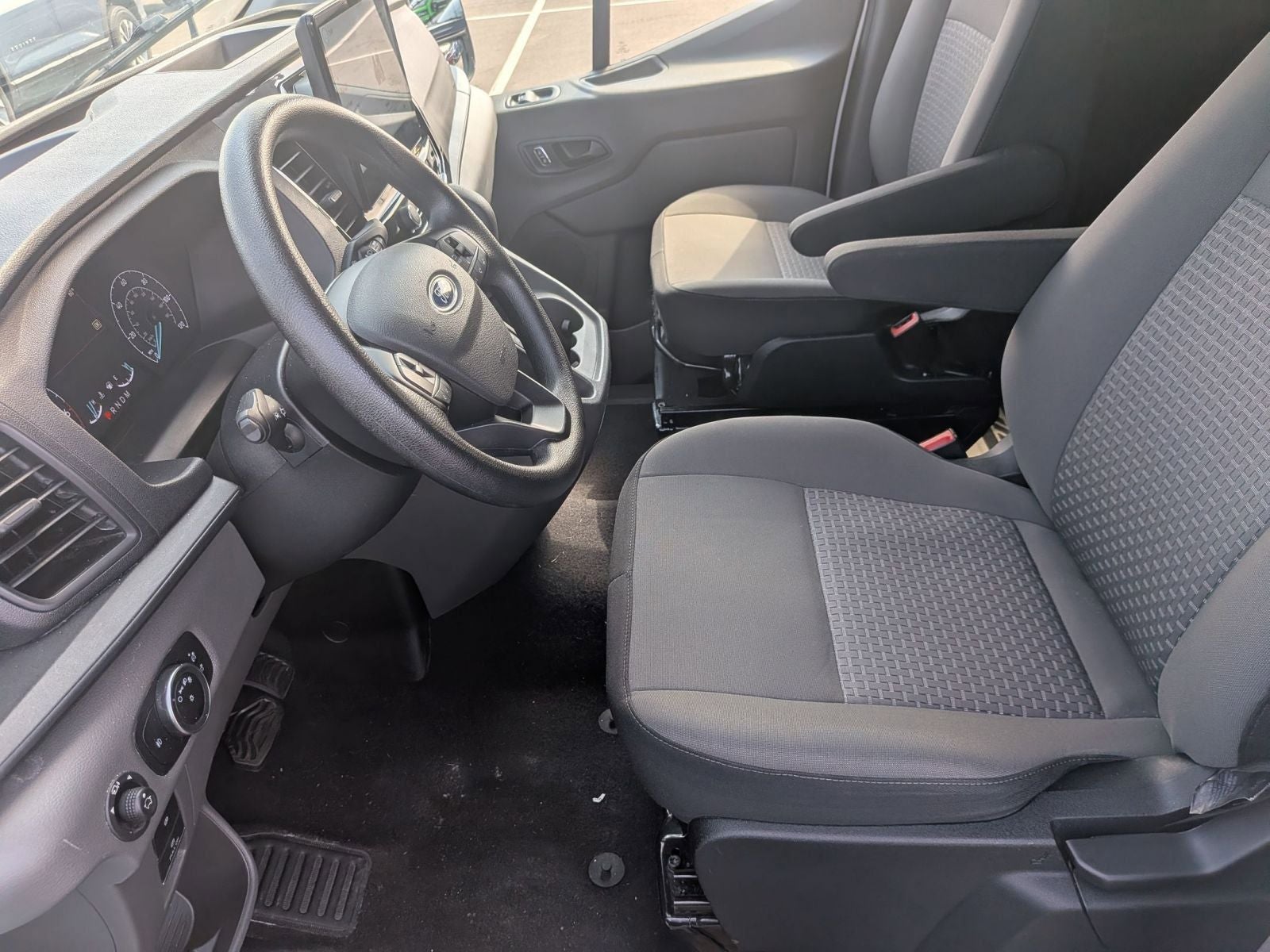 2024 Ford Transit-350 XLT