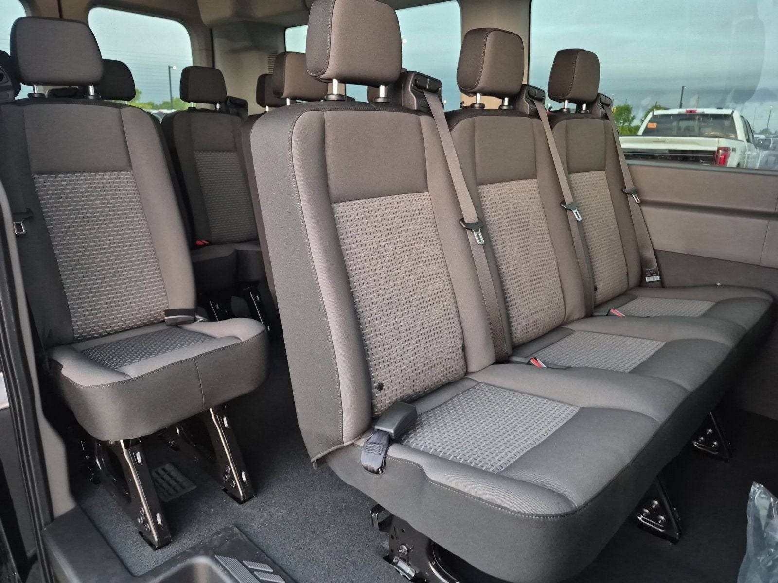 2027 Ford Transit-350 XL