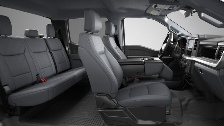 2026 Ford F-550SD Lariat In-Transit