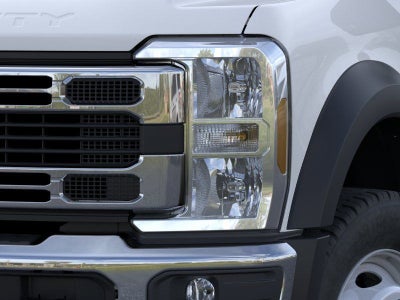 2026 Ford F-550SD Lariat In-Transit