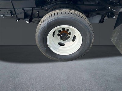 2025 Ford E-350SD Base Cutaway