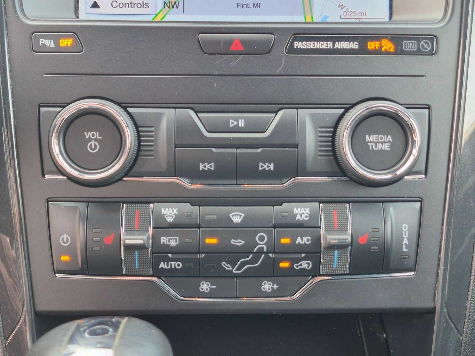 2019 Ford Explorer XLT 4X4