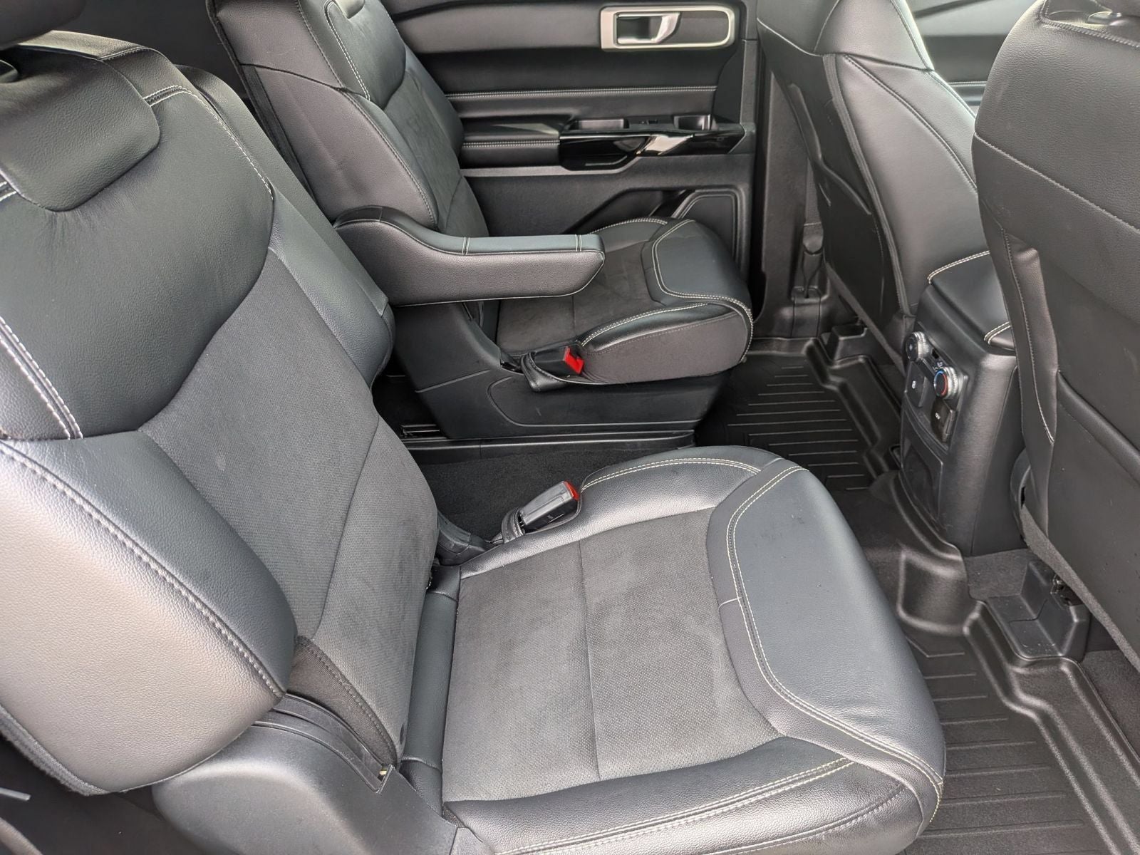 2022 Ford Explorer ST 4X4