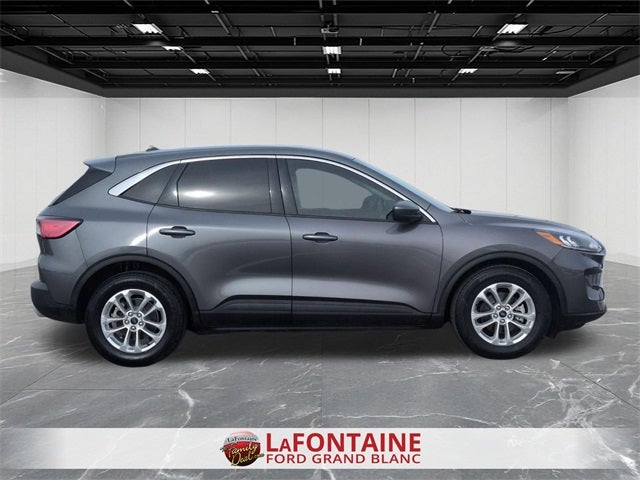 2021 Ford Escape Hybrid SE