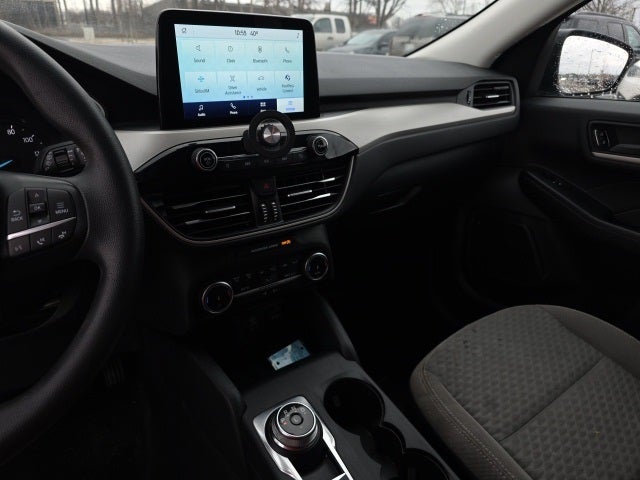 2022 Ford Escape Hybrid SE