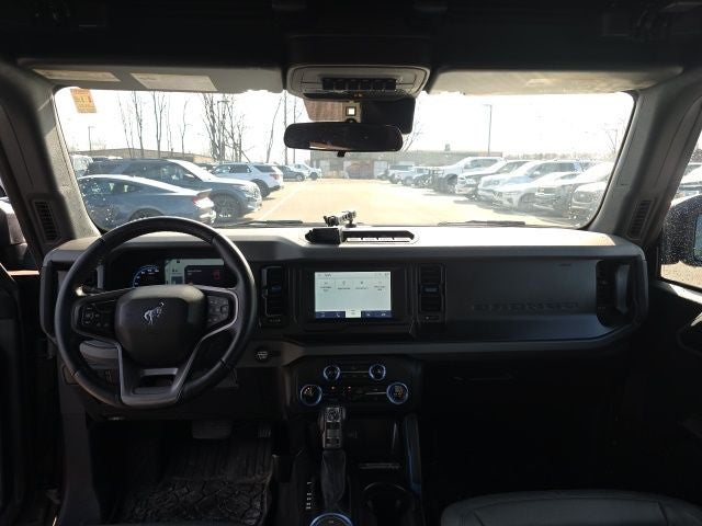 2023 Ford Bronco Base