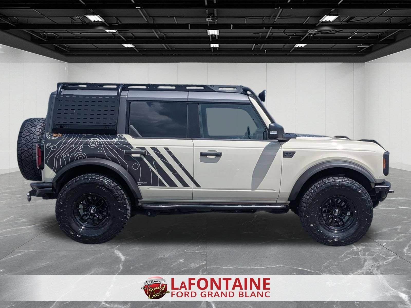 2025 Ford Bronco Badlands RTR