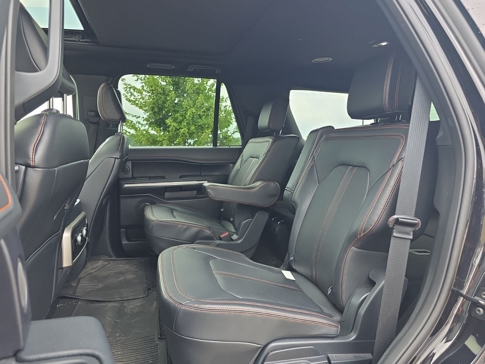 2024 Ford Expedition Timberline