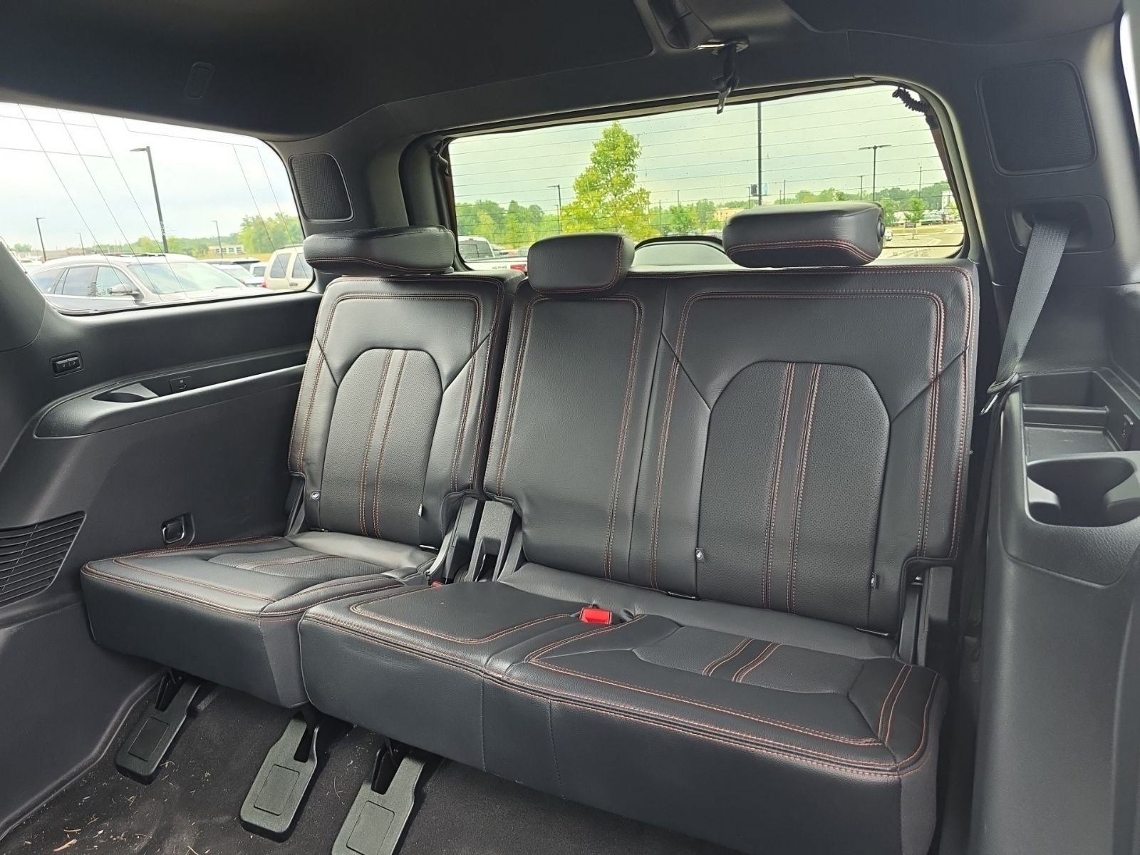 2024 Ford Expedition Timberline