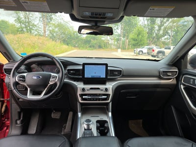 2023 Ford Explorer XLT 4X4