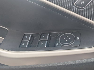 2023 Ford Explorer XLT 4X4
